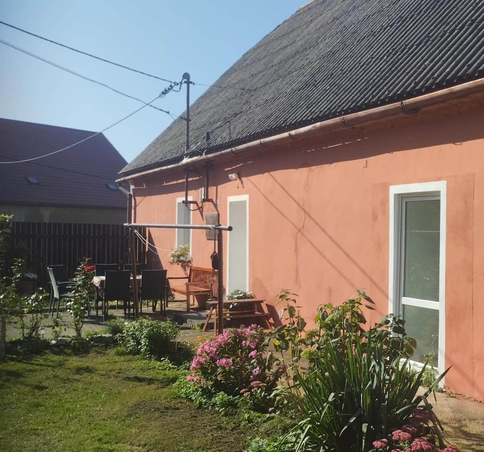Leskovec Nad MoraviciUbytovani U Machalu别墅 外观 照片